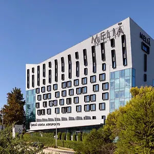 Melia Aeroporto Отель
