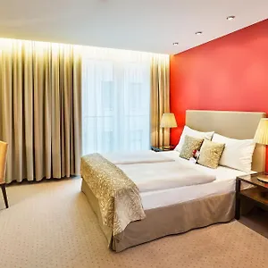 Otel Austria Trend Savoyen