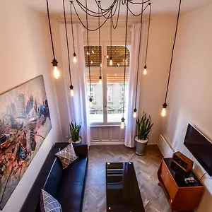 Apartamento K89: Designer