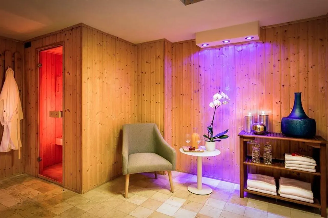 Leonardo Hotel Будапешт 4*,  Венгрия